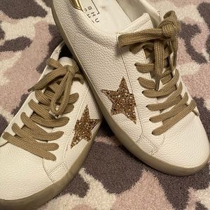 Shu shop sneakers